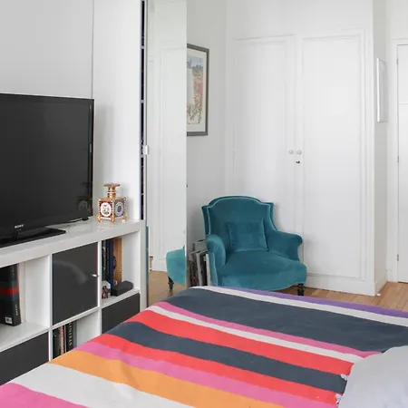 Spacious Cocoon 2 Steps From The Eiffel Tower * Parigi