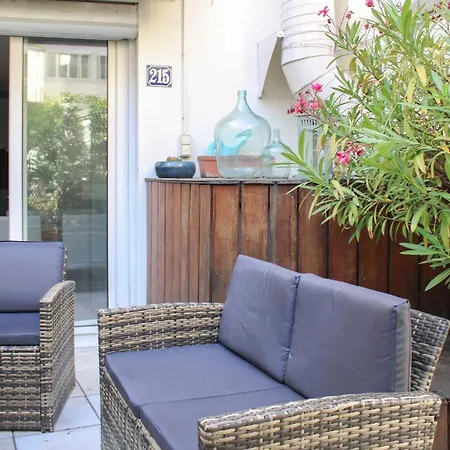 Appartamento Spacious Cocoon 2 Steps From The Eiffel Tower