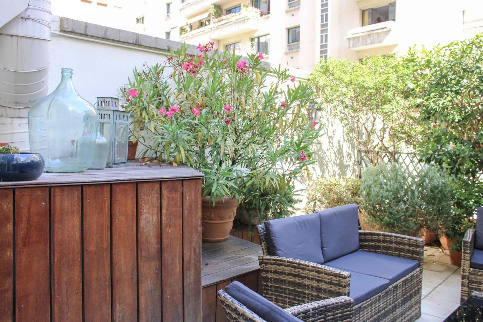 Apartment Spacious Cocoon 2 Steps From The Eiffel Tower *